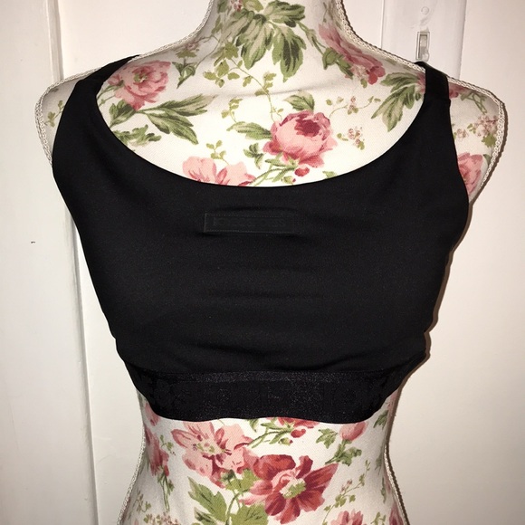 Sports bra new - Picture 1 of 11